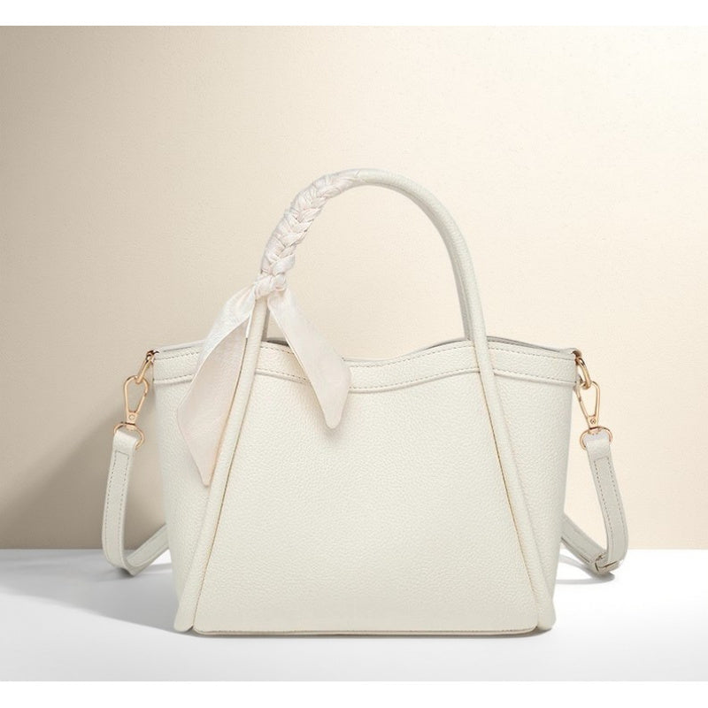 Niche Vegetable Basket Bag for Women: New High-end Niche Style, Versatile as a Handbag, Shoulder Bag, or Crossbody Bag, Convenient for Commuting and Carrying Items, Super Exquisite for Daily Outfits