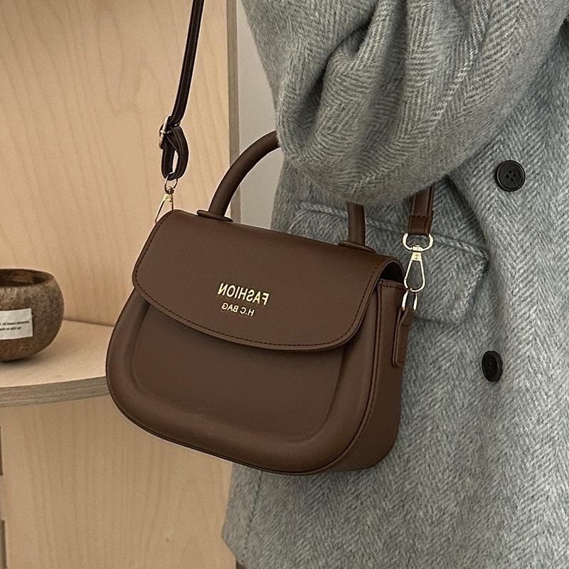 1pc Khaki PU Handbag with Artificial Leather Liner | Deduct Closure, All-Match Occasion Wear, Faux Leather Material